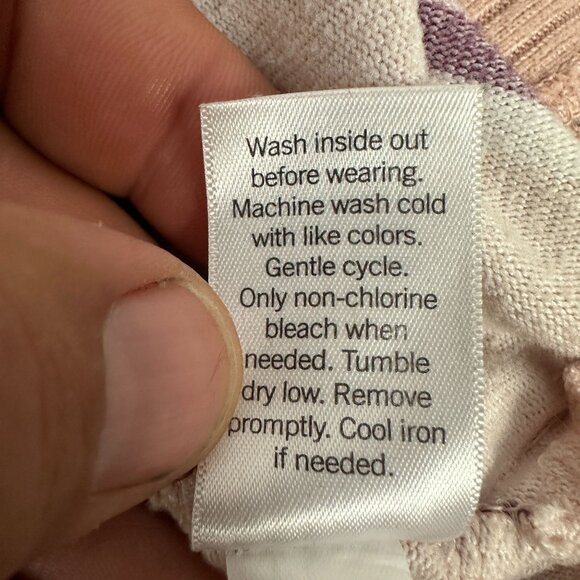 SO Brand Women's Striped Mock Neck Cropped Sweater Size XS Polyester & Spandex - Picture 5 of 5